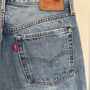 Levi’s, 501 Jeans, Size 28